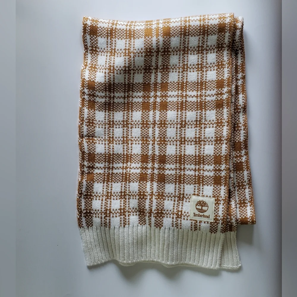 NWOT Timberland Women's Plaid Scarf in Wheat